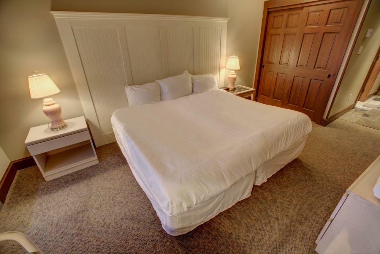Greystone Lodge Whistler Eksteriør bilde